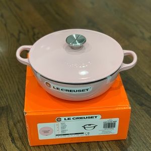 New Le Creuset Marmite Soup Pot Chiffon Pink 22cm